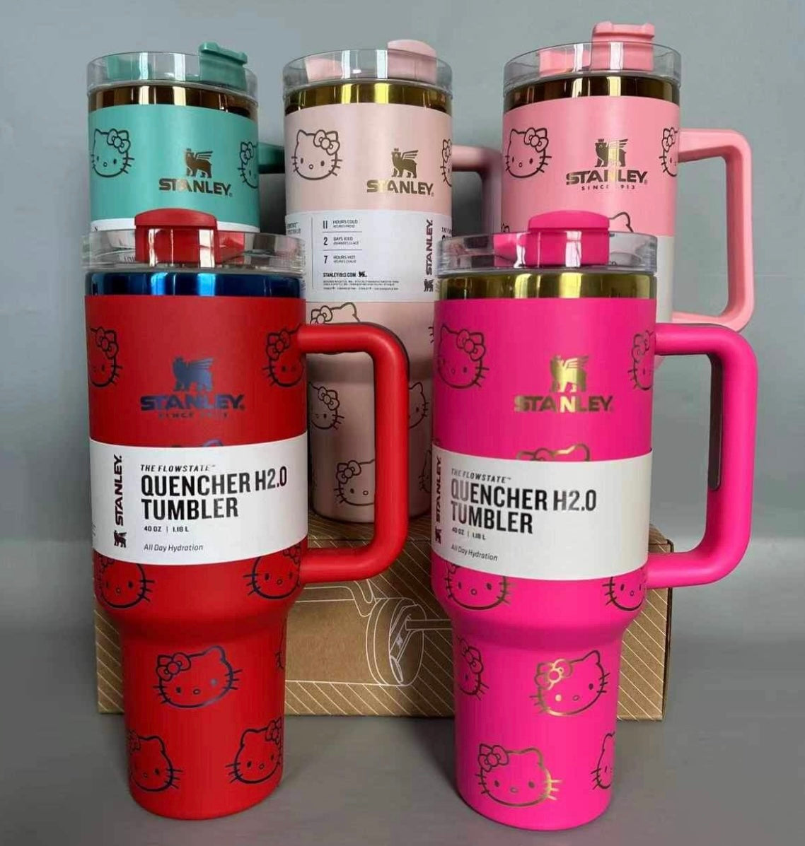 40oz Hello Kitty Stanley