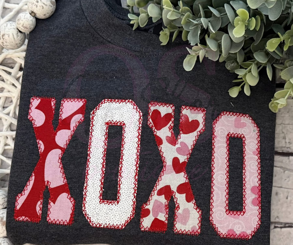 XOXO Valentines Day Fabric Crewneck