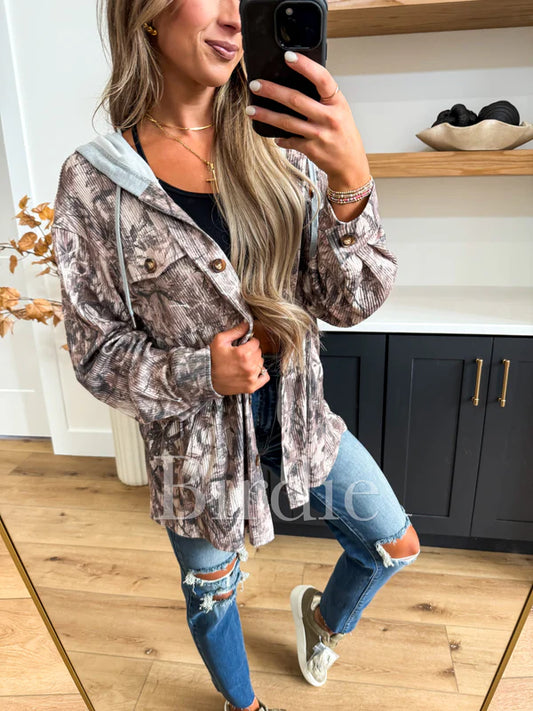 Ribbed Shacket with Gray Hood in Dark Camo