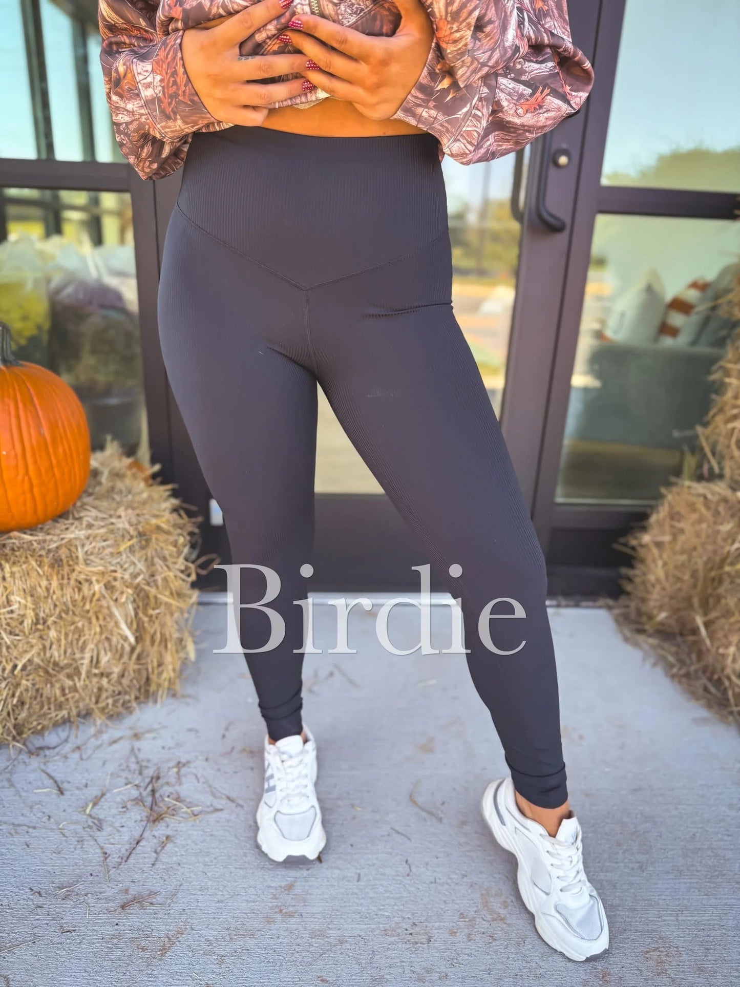 BIRDIE Ribbed Leggings in Black