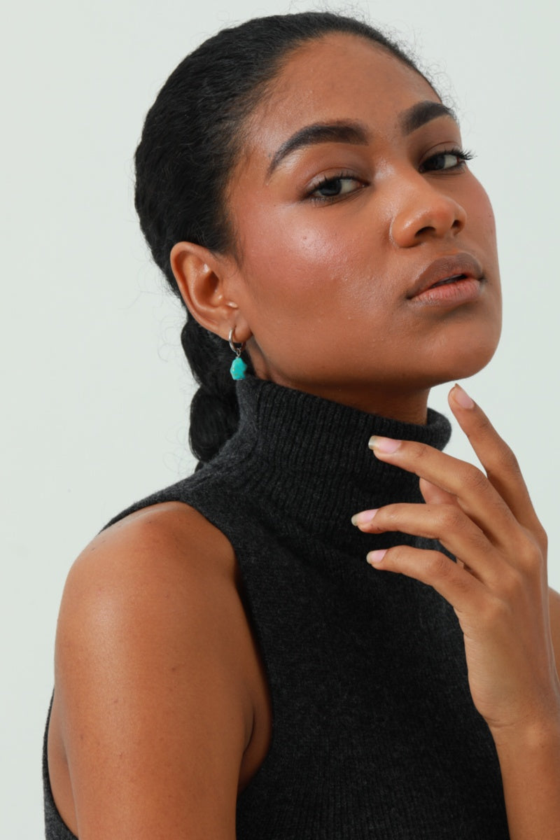 Natural Turquoise Earrings – Irregular Stone Design 💎🌿