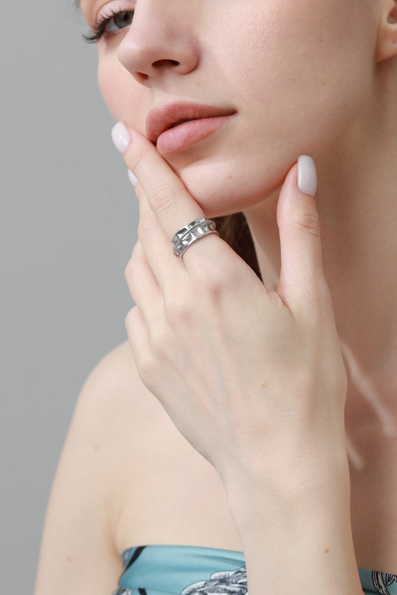 Open Knuckle Rings – Bold Finger Jewelry for Retailers ⛓️💍